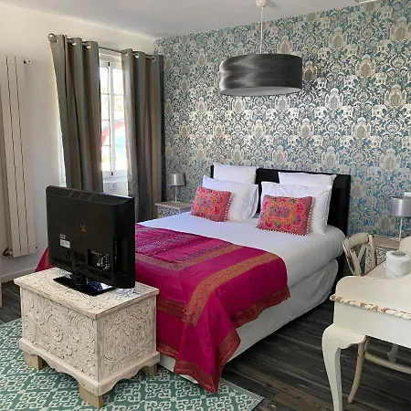 Maison La Fleur De Sel Bed & Breakfast
