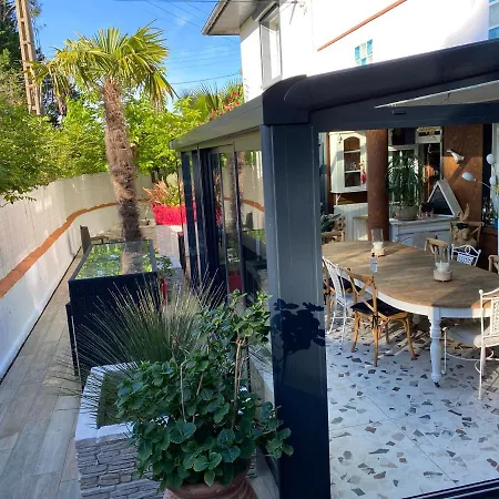 Maison La Fleur De Sel 2*